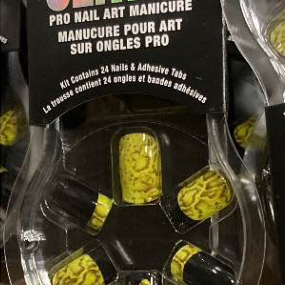 “Snake Charmer” SINFULCOLOR Claws Pro Art Nails